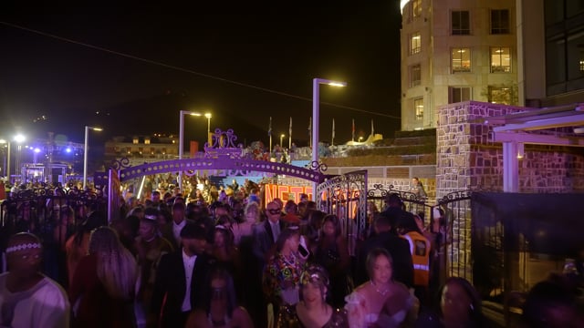 JCDecaux — The Silo Hotel — V&A Waterfront